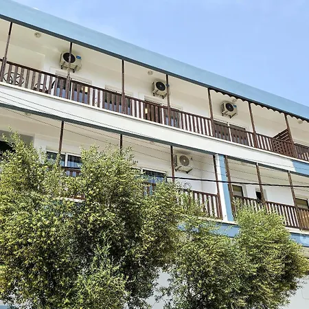 Daire Heaven Apartment, 150m From Chabad Lubavitch Larnaca