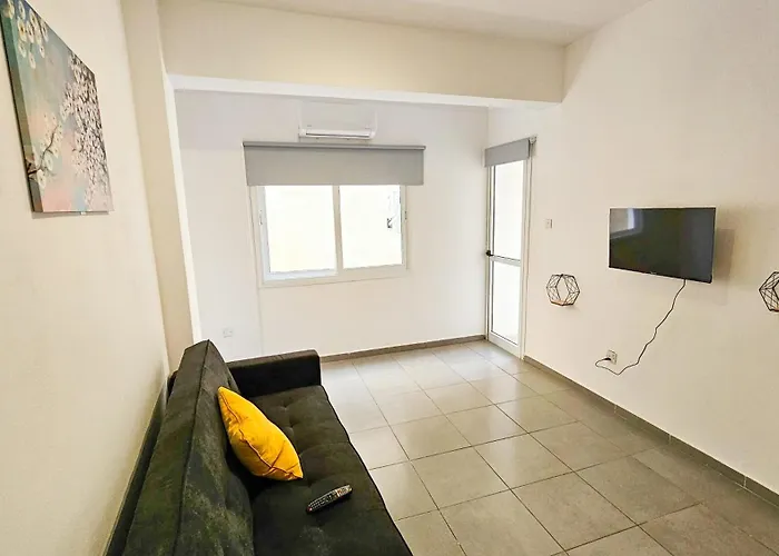 Heaven Apartment, 150m From Chabad Lubavitch Apartamento